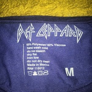 Def Leppard t-shirt
